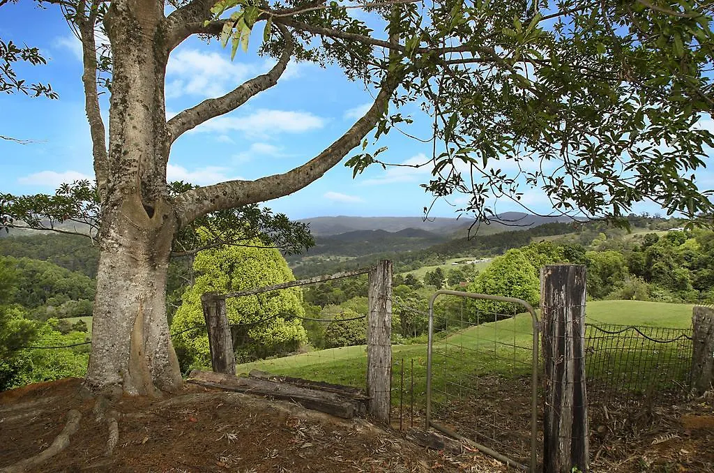 Artisan Spa Views 5 Bedrooms 4 Bathrooms Maleny 0*,  Australië