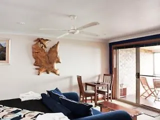 Artisan Spa Views 5 Bedrooms 4 Bathrooms Maleny Vakantiehuis