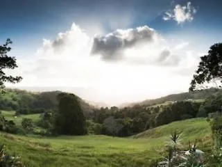 Artisan Spa Views 5 Bedrooms 4 Bathrooms Maleny 0*,  Australia