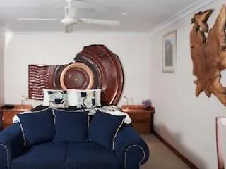 Artisan Spa Views 5 Bedrooms 4 Bathrooms Maleny